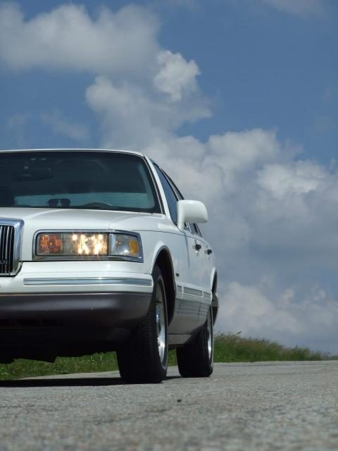 Lincoln Town Car – zdjęcie 3
