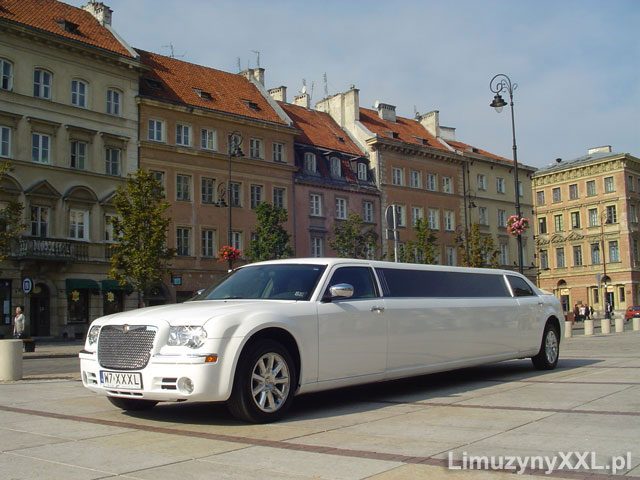 Chrysler 300C XXL Limuzyna – zdjęcie 2