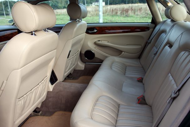 Jaguar XJ8 LONG – zdjęcie 2