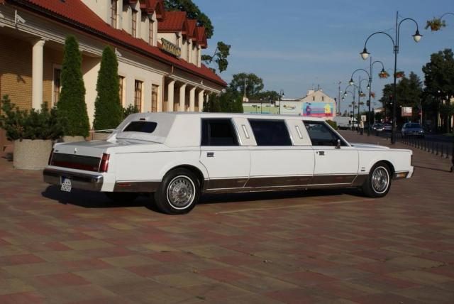 Lincoln Lincoln Town Car  i JAGUAR XJ6 – zdjęcie 2
