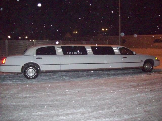 Lincoln Town Car – zdjęcie 3