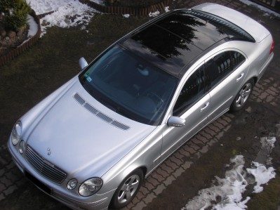 Mercedes Klasa E – zdjęcie 2