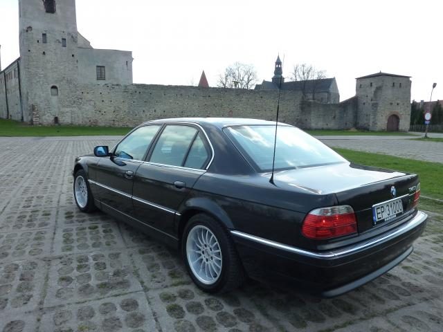 BMW 740i  *Piotrków Trybunalski* – zdjęcie 2