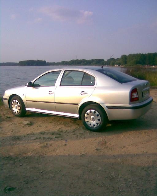 Skoda OCTAVIA – zdjęcie 2