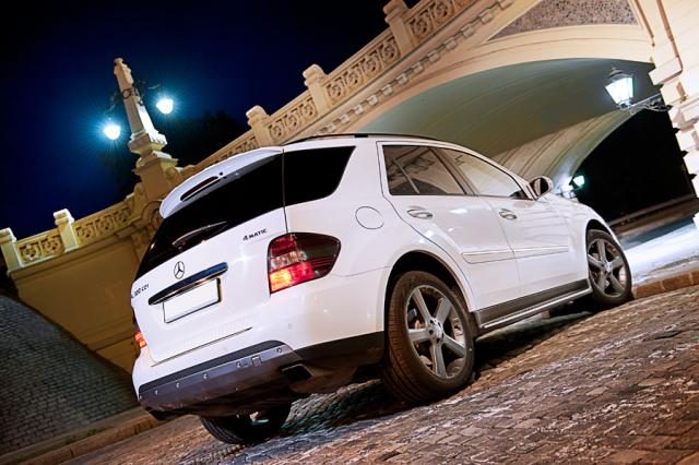 Mercedes LUKSUSOWY BIAŁY ML DO ŚLUBU - WARSZAWA – zdjęcie 6