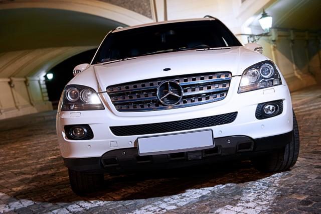 Mercedes LUKSUSOWY BIAŁY ML DO ŚLUBU - WARSZAWA – zdjęcie 8