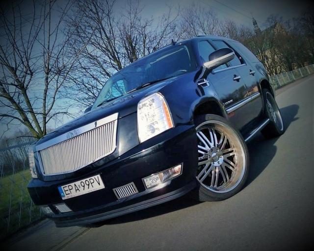 Cadillac Prezydencki ESCALADE 550KM by DrVette – zdjęcie 3