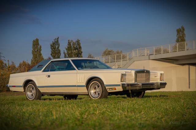 Lincoln Continental Mk.V - Amerykańska Limuzyna – zdjęcie 13