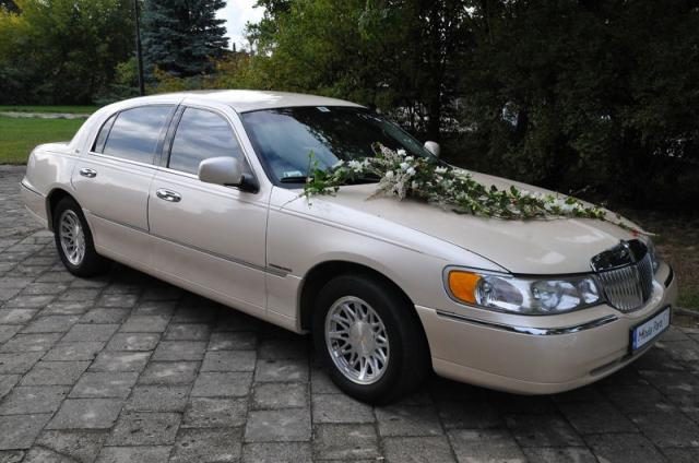 Lincoln Town Car Cartier – zdjęcie 2