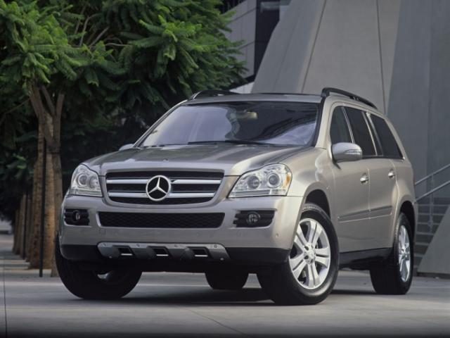 Mercedes 420GL  SUV – zdjęcie 2