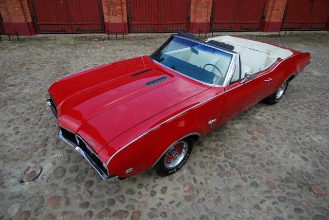 Oldsmobile Cutlas – zdjęcie 2