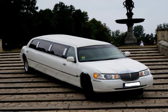 Lincoln Town Car 120 – zdjęcie 2