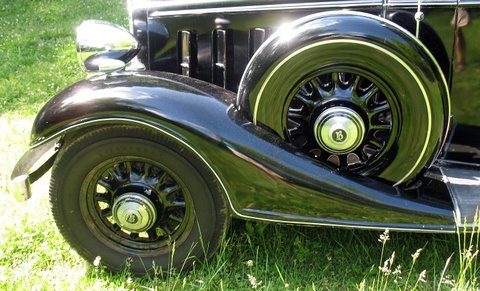 Buick 1933 z boku